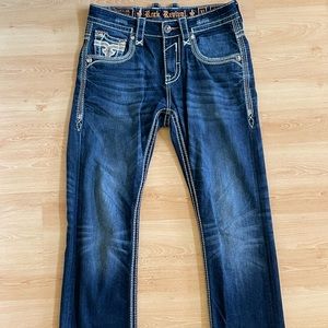 MEN’S ROCK REVIVAL JOSET JEANS!!